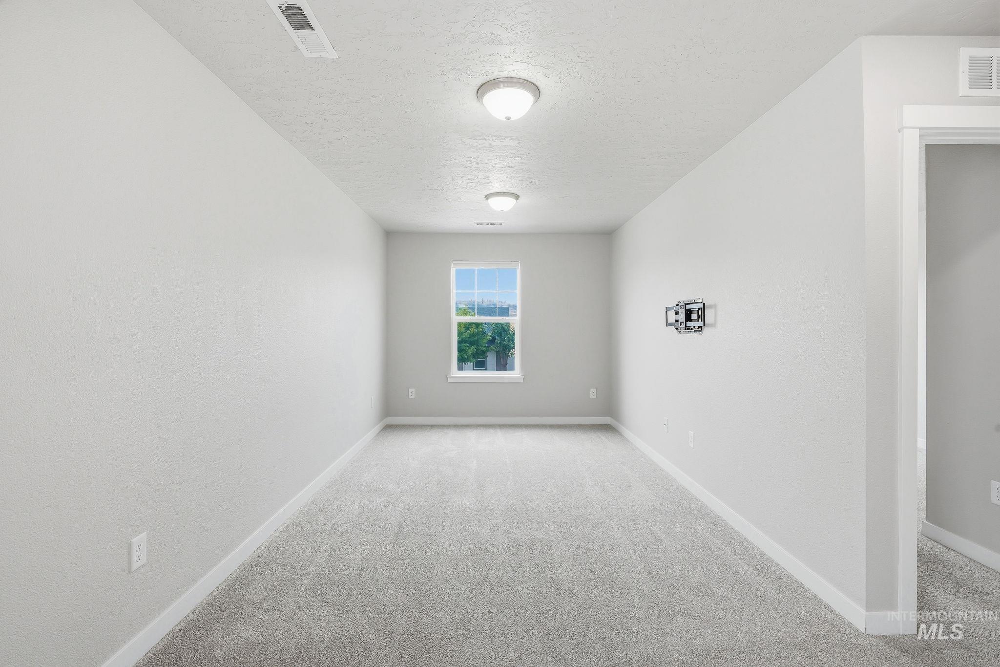 9182 W Tanglewood Dr. Property Photo 18
