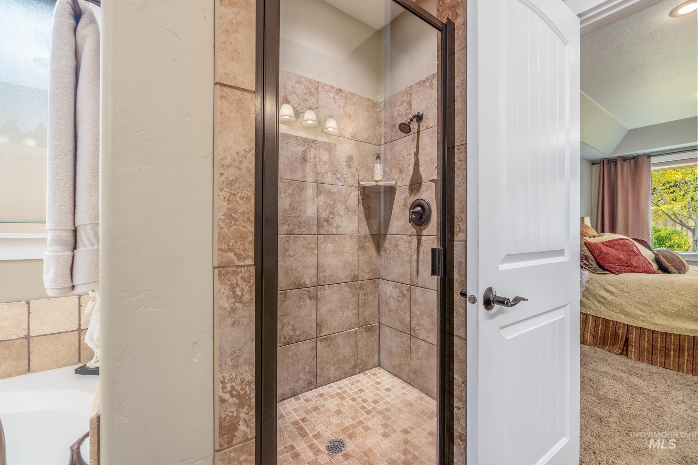 13710 Paoletti St Property Photo 24