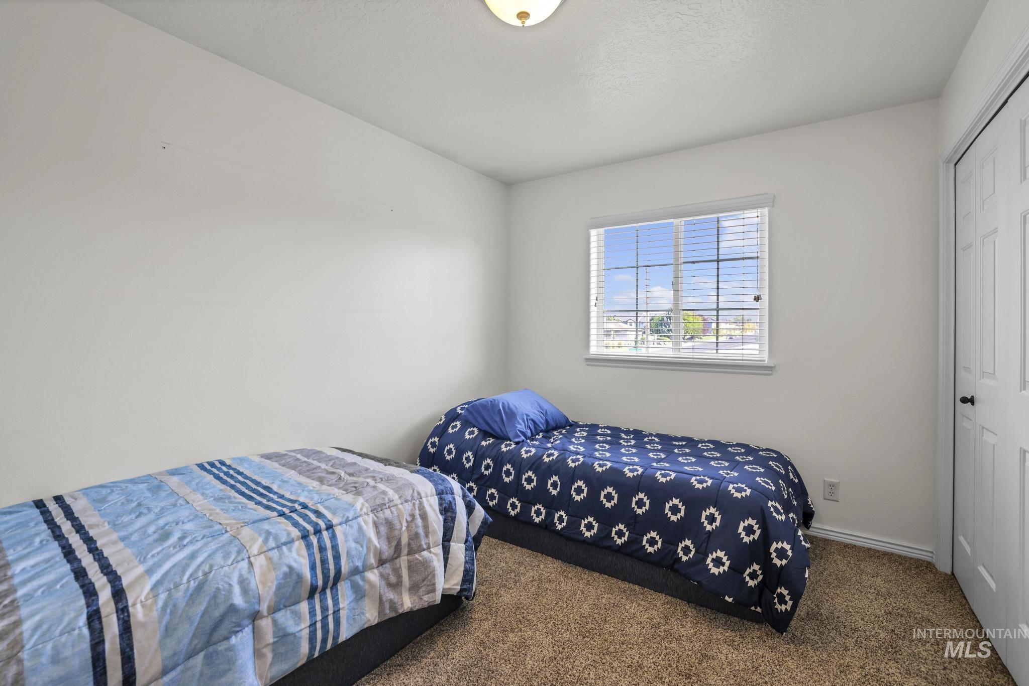 2591 Carriage Way Property Photo 23
