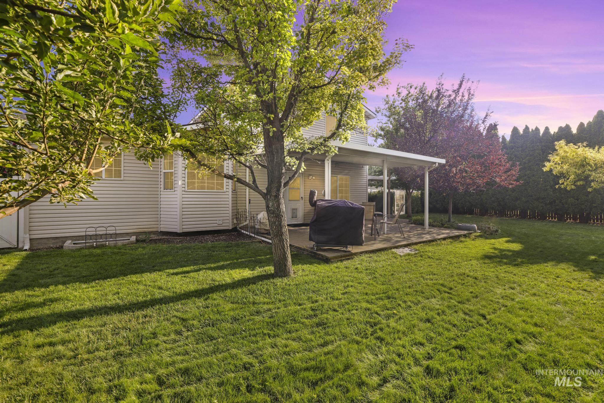 2591 Carriage Way Property Photo 36