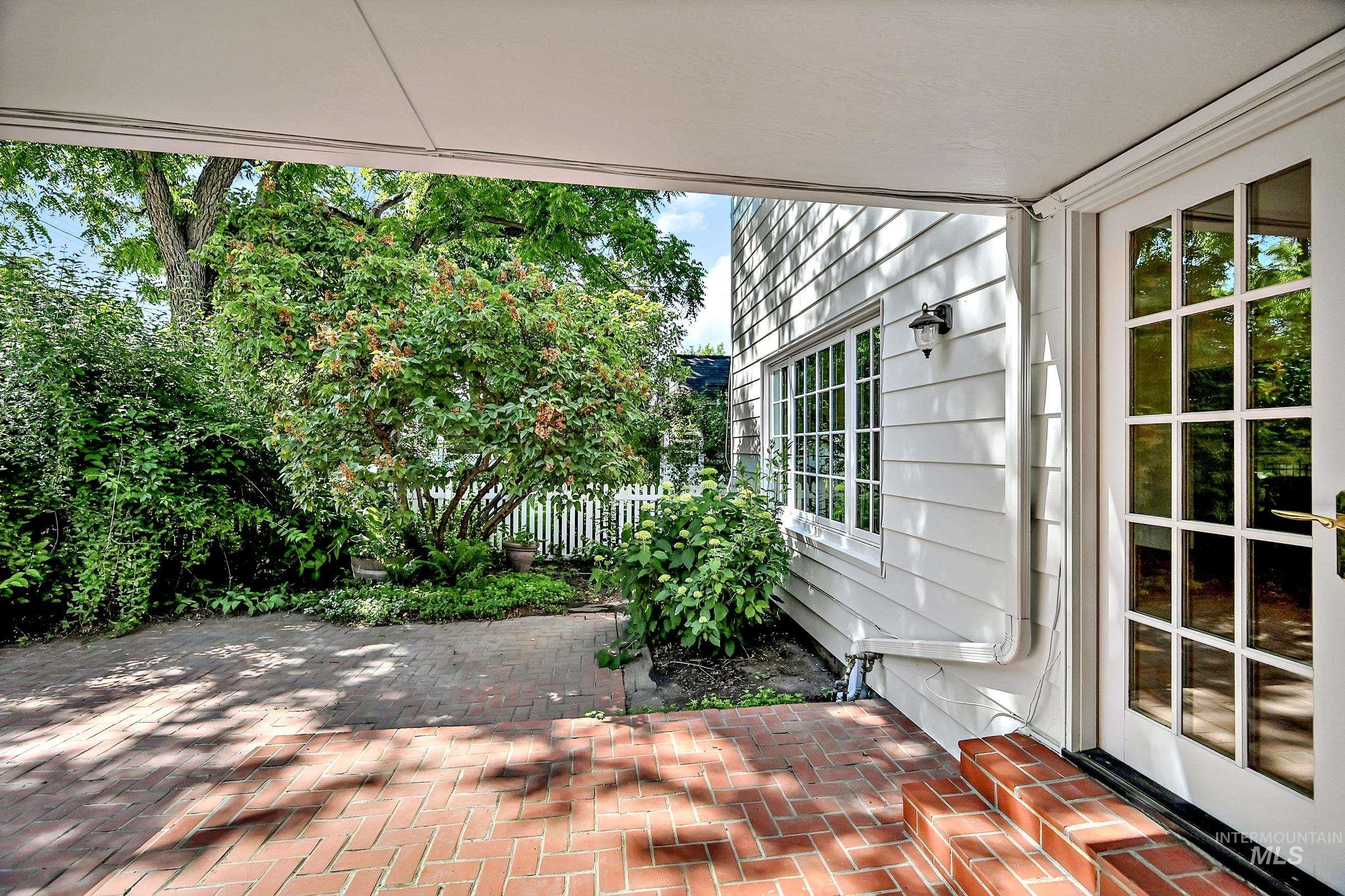 1820 N 21st Property Photo 33