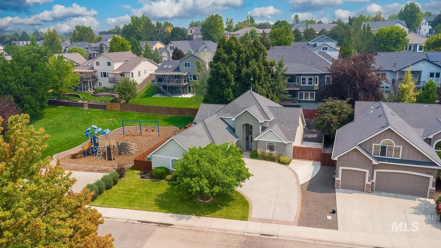 8080 S Legolas Property Photo 3