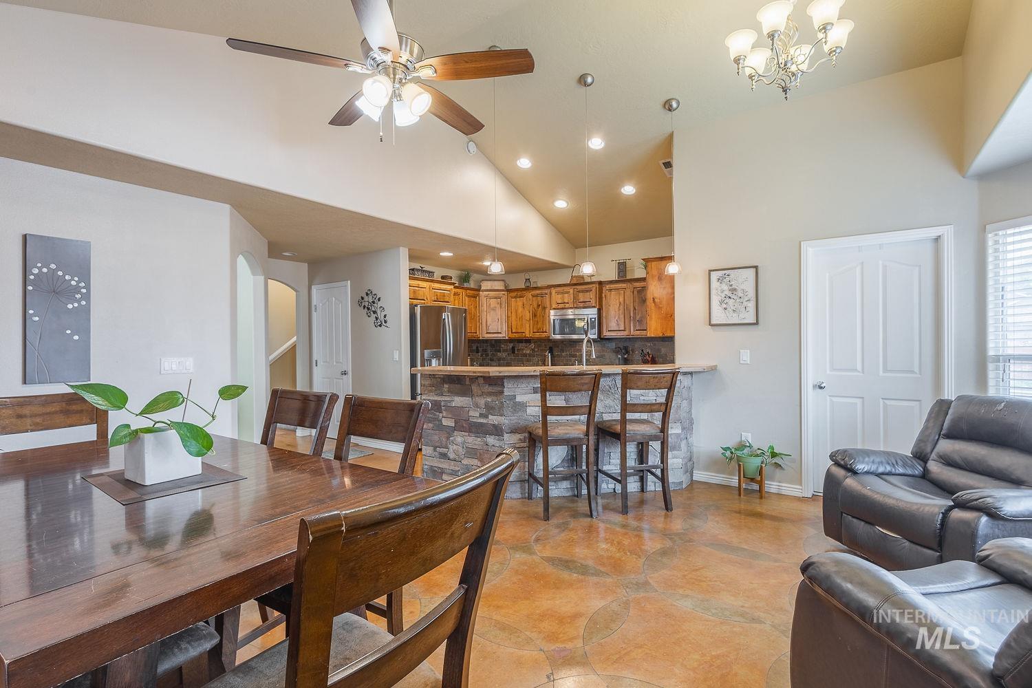 8080 S Legolas Property Photo 16