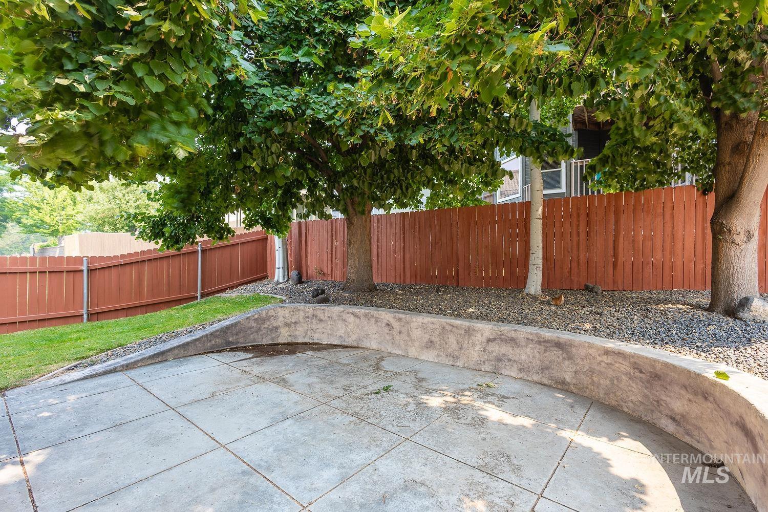 8080 S Legolas Property Photo 38
