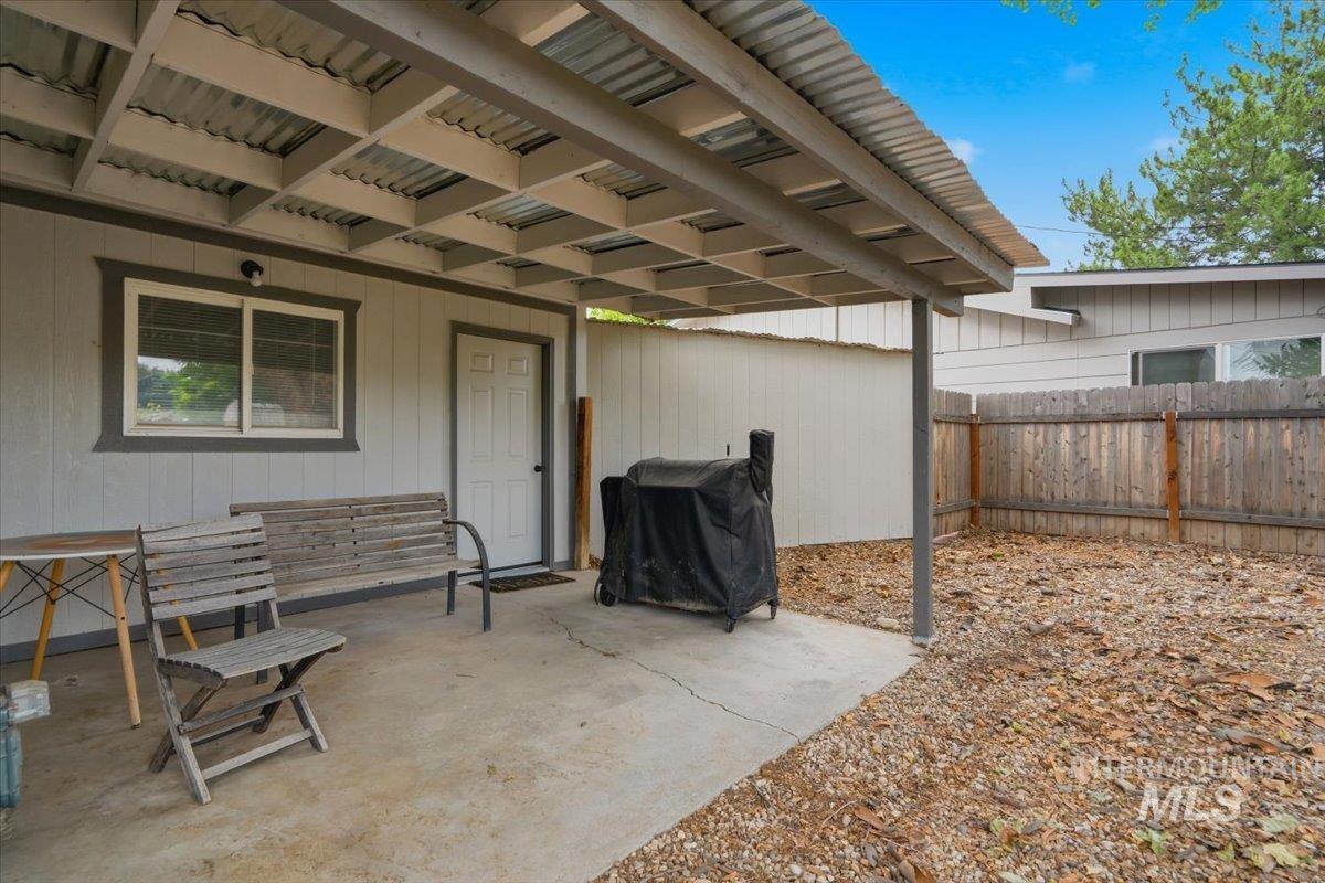 2012 Cherry St Property Photo 34