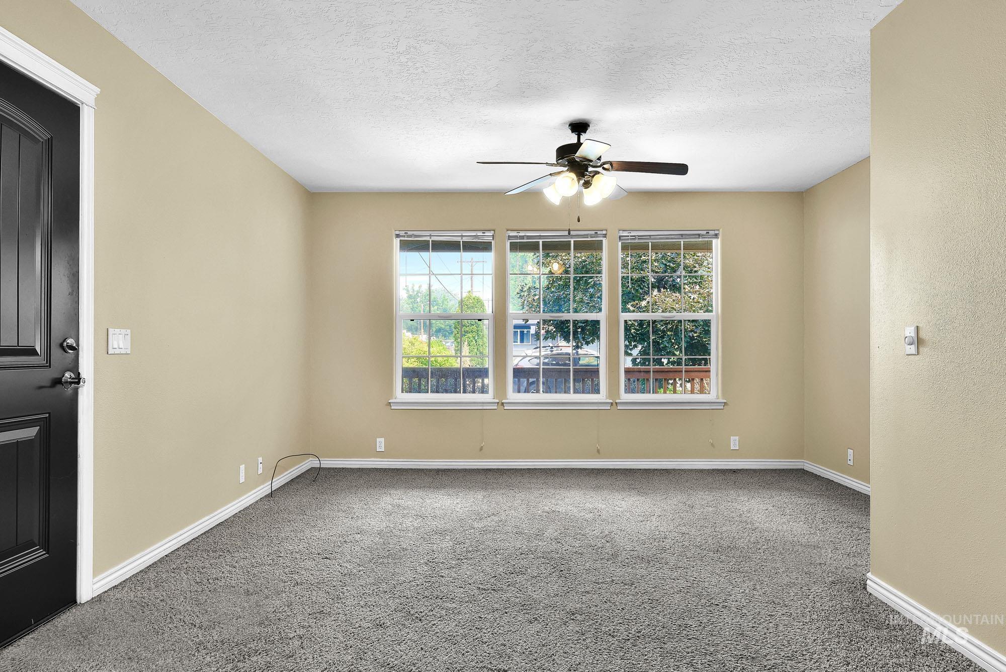3309 W Palouse St. Property Photo 6