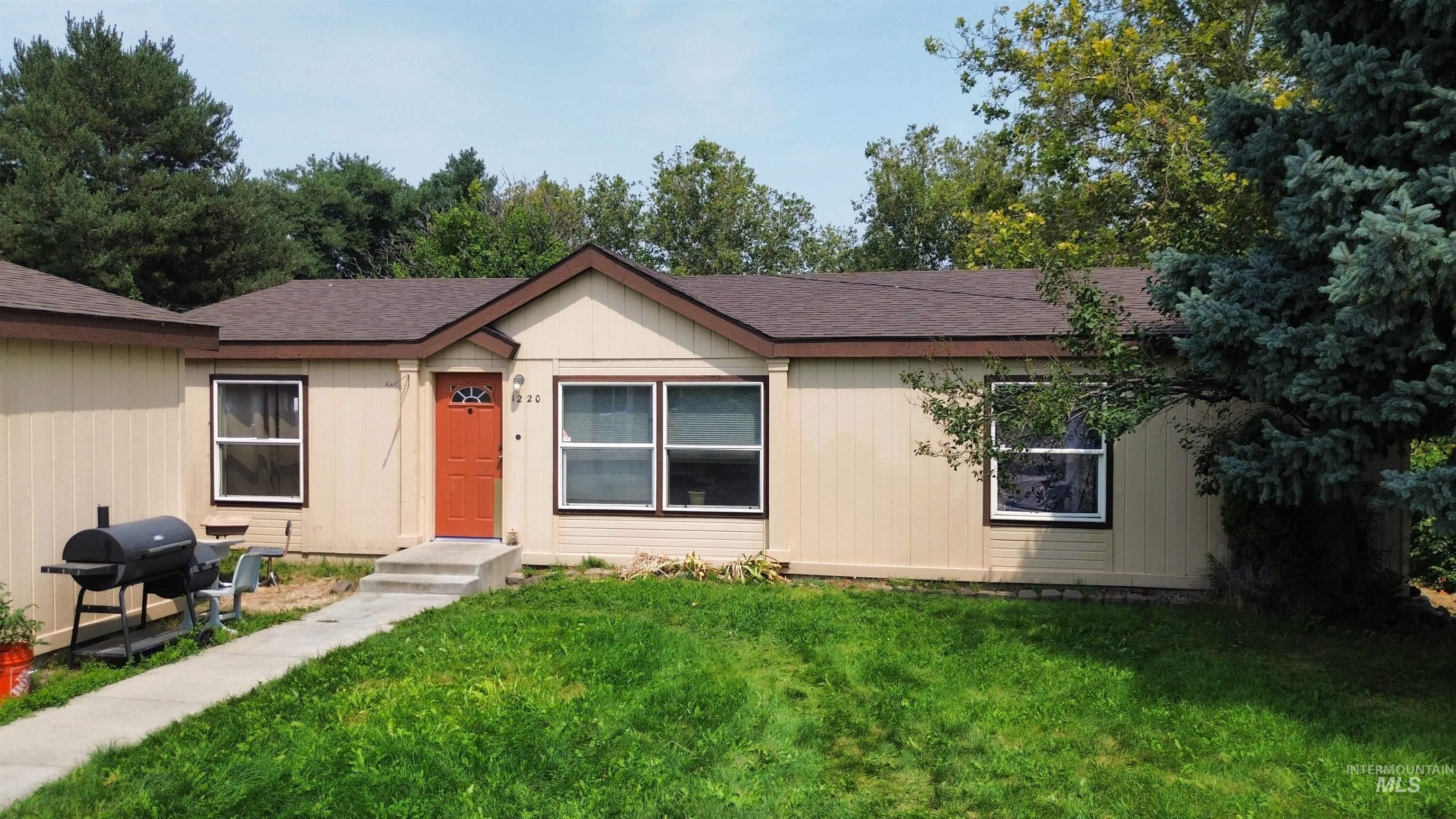 1218 N Hartman Property Photo 17