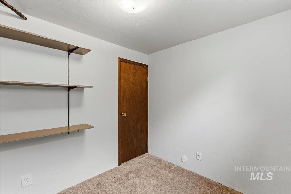 2837 N Redway Road Property Photo 26