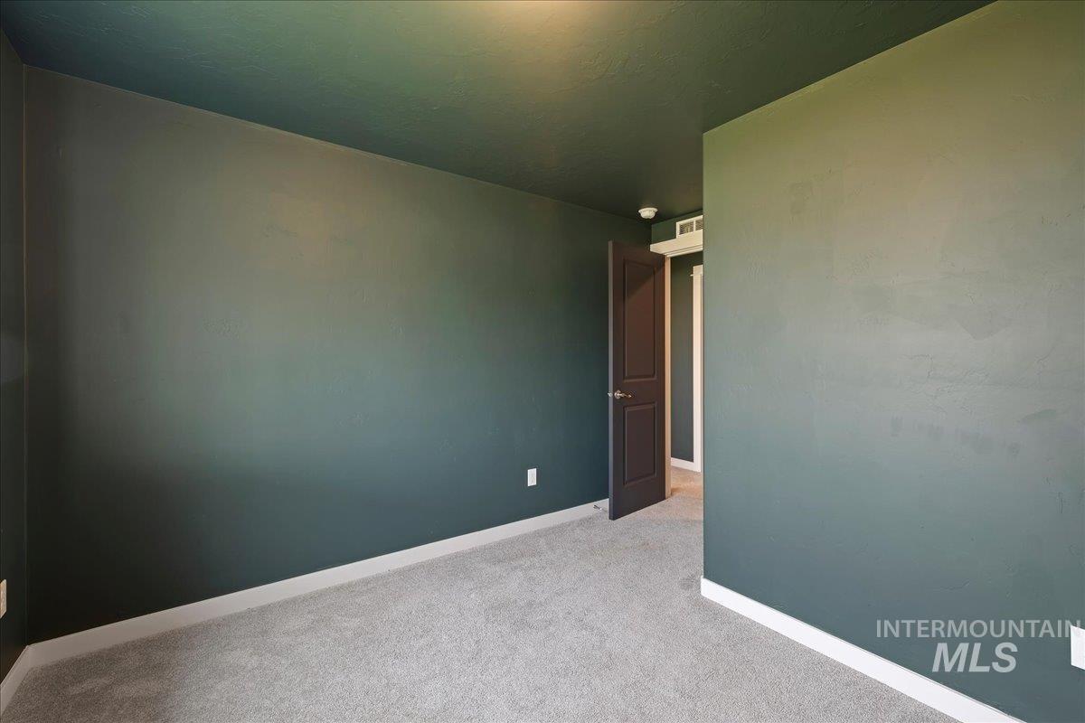 5702 E Milam St Property Photo 21