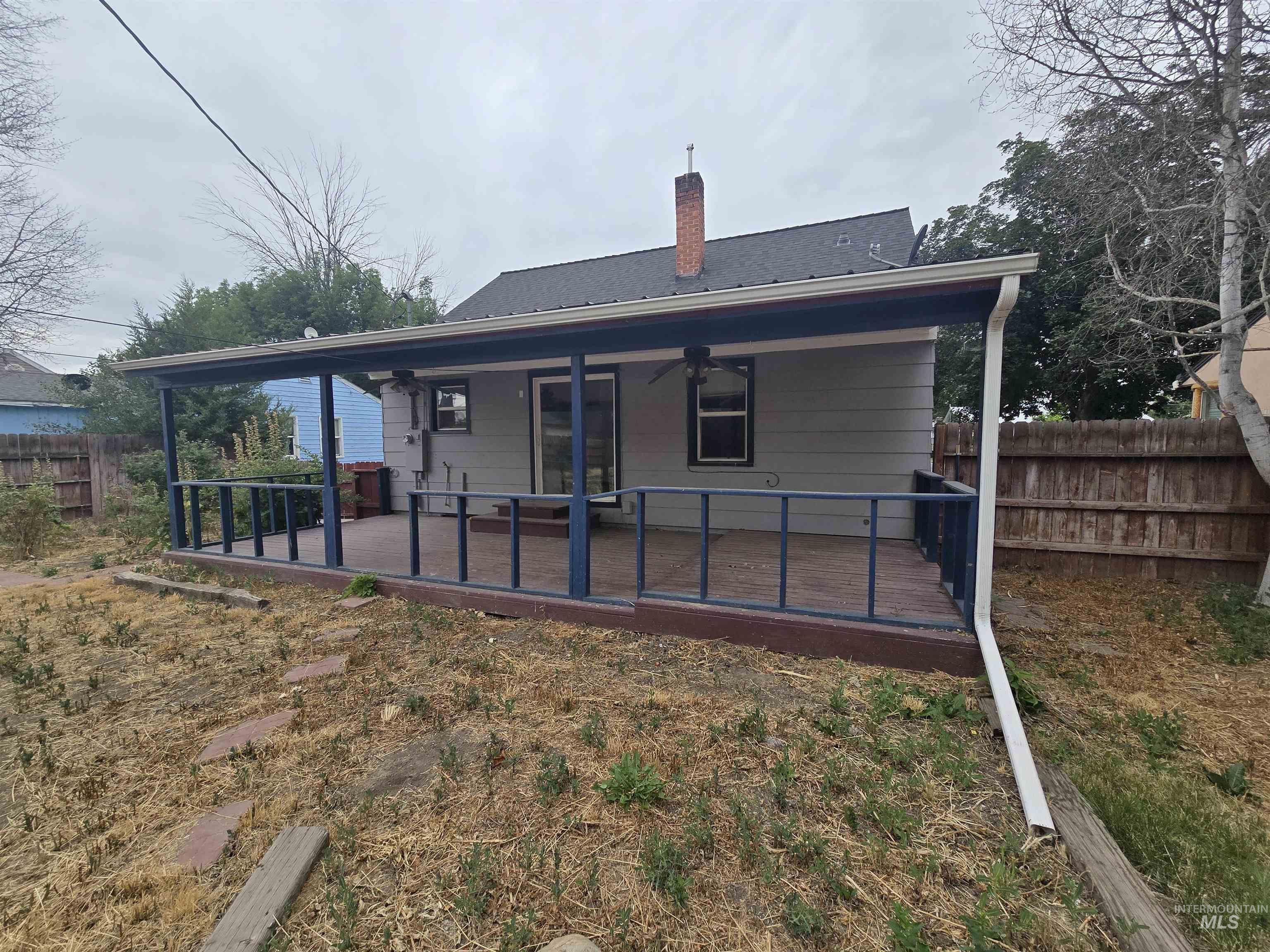 1110 Washington St Property Photo 25