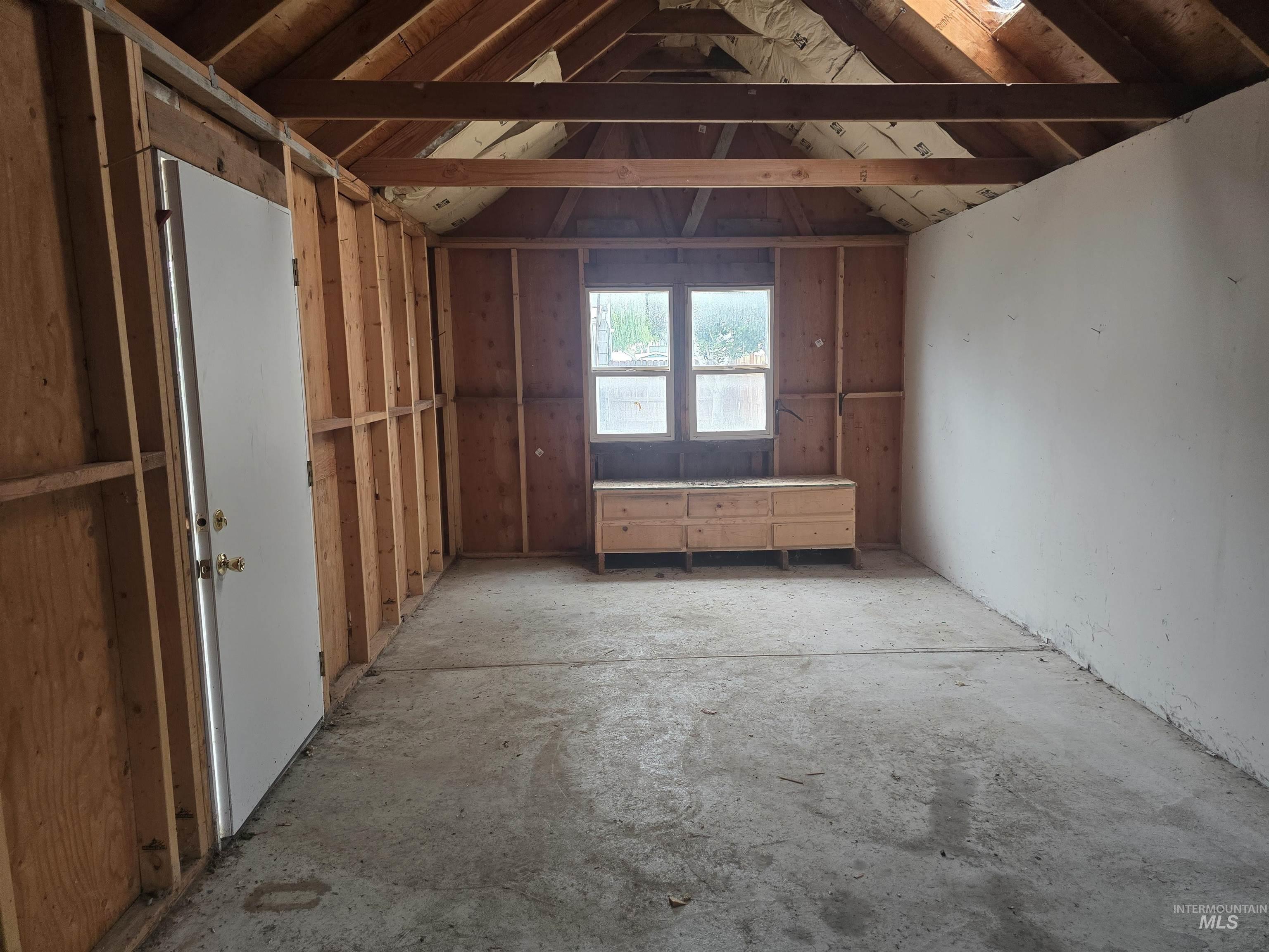 1110 Washington St Property Photo 28