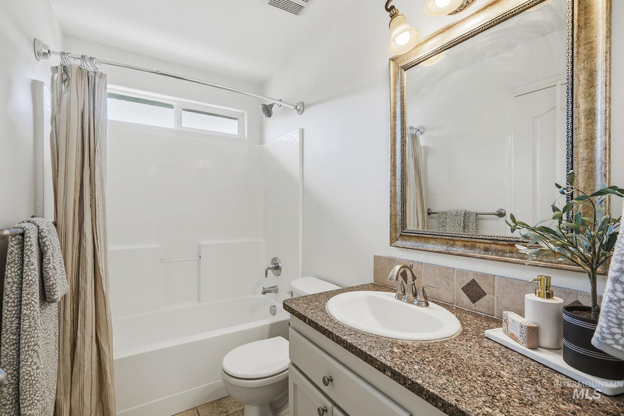 464 W Anton Dr. Property Photo 37