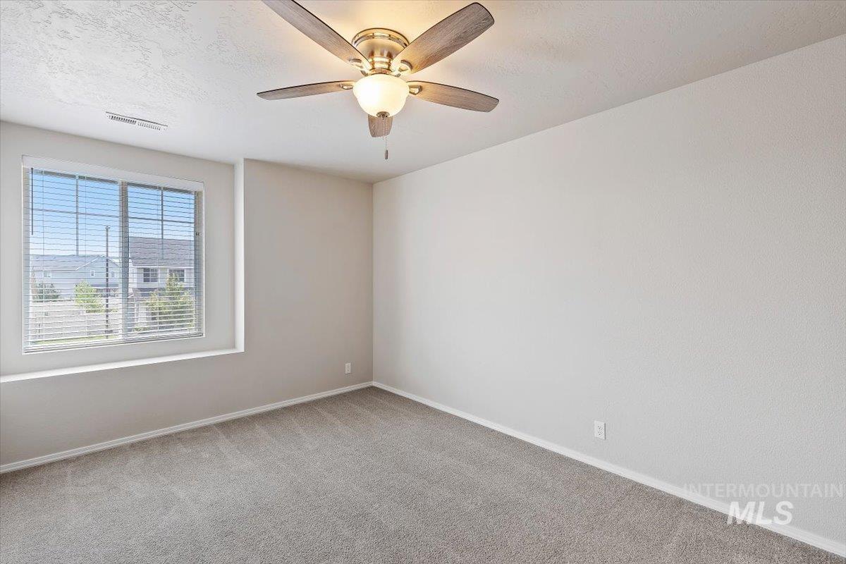 15584 Teita Way Property Photo 19