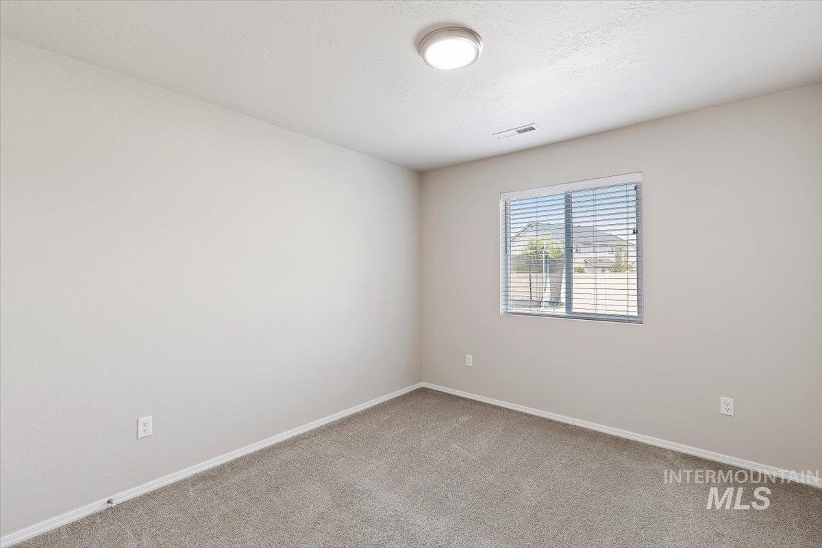15584 Teita Way Property Photo 29