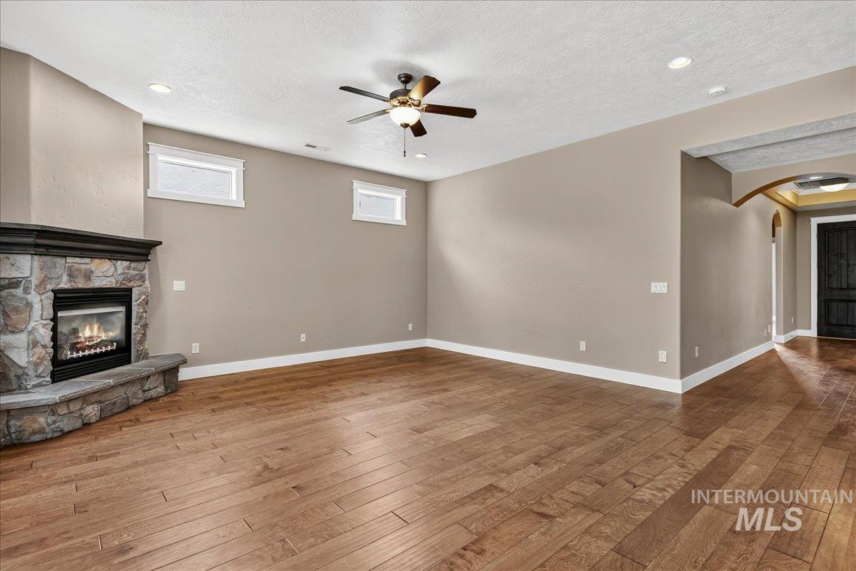 8848 W Ben Street Property Photo 9