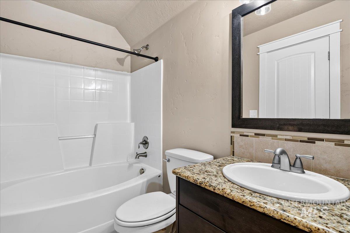 8848 W Ben Street Property Photo 25