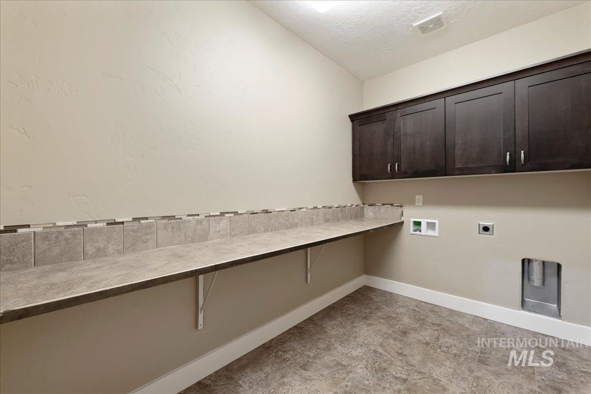 8848 W Ben Street Property Photo 31
