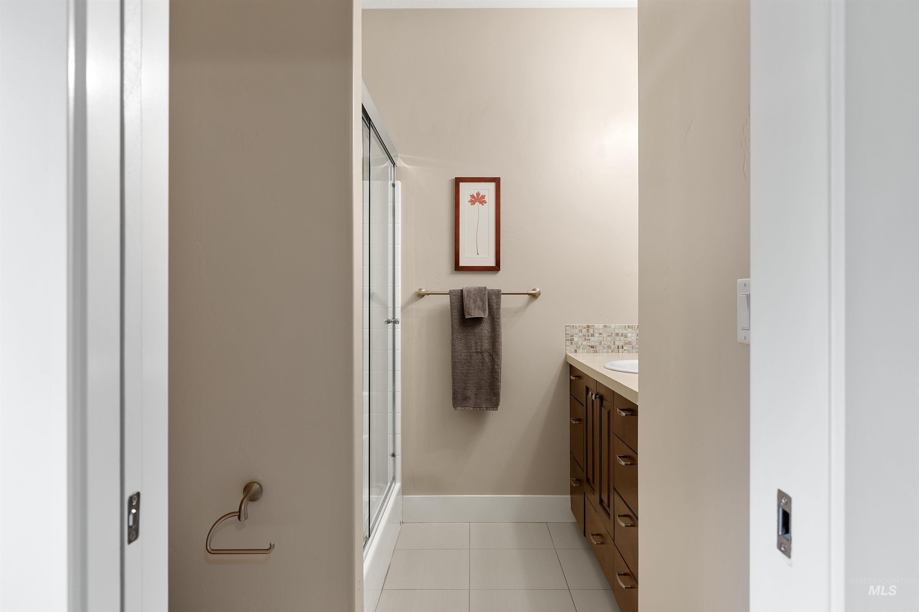 1166 E Lone Shore Drive Property Photo 27