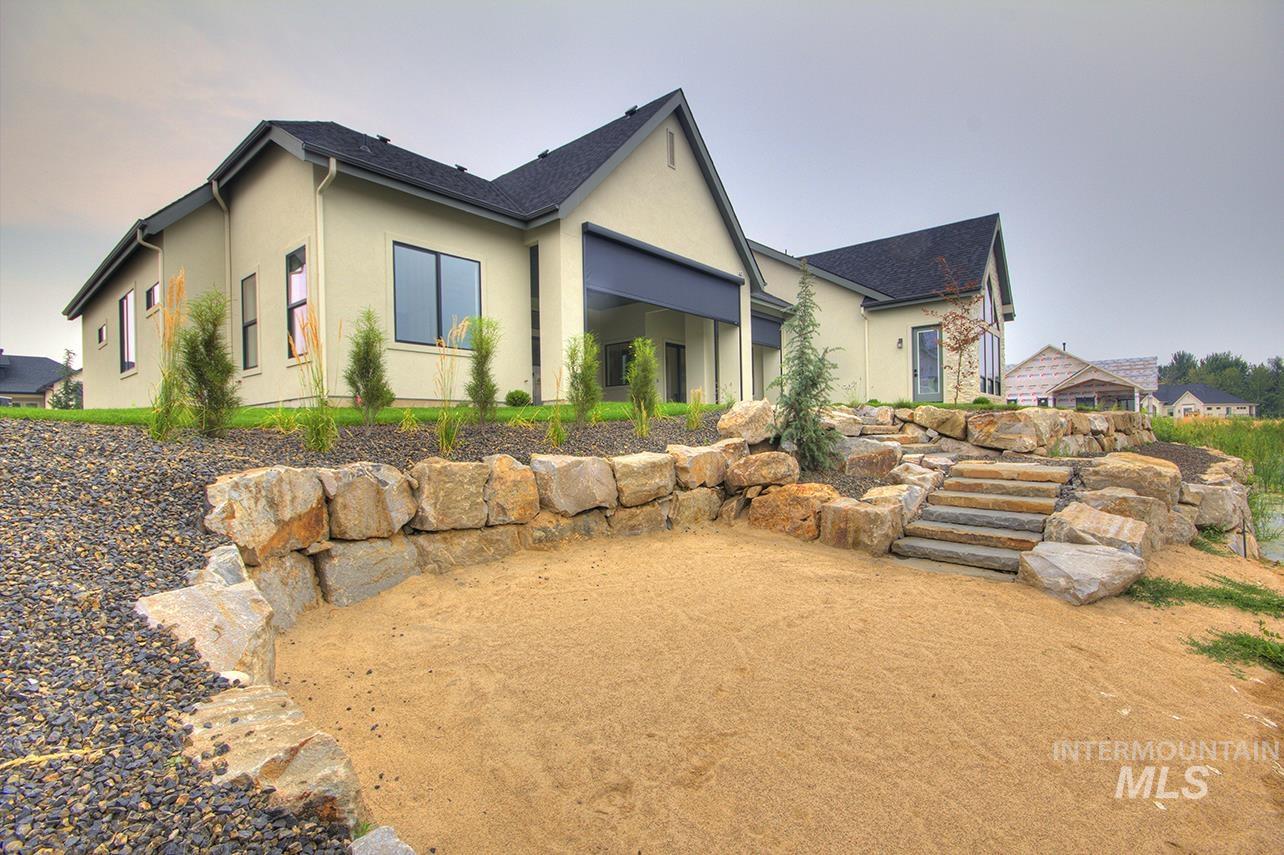 542 Midpoint Ave Property Photo 47
