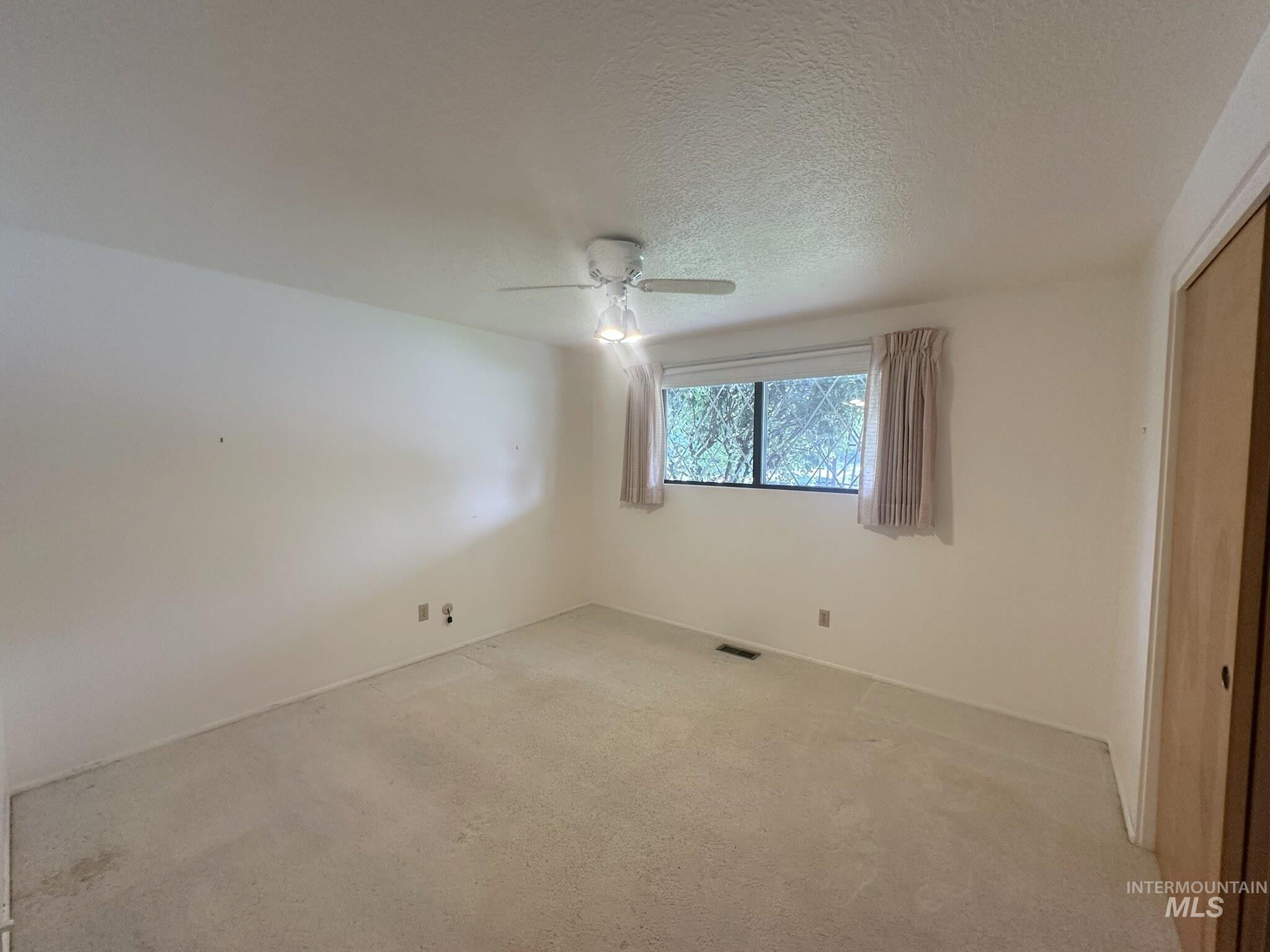 4821 N Parkwood Property Photo 19
