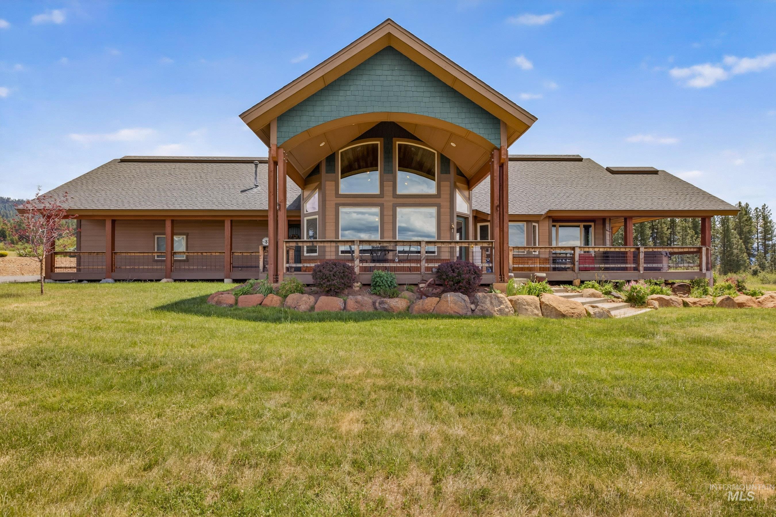 3202 Canyon Creek Way Property Photo 3
