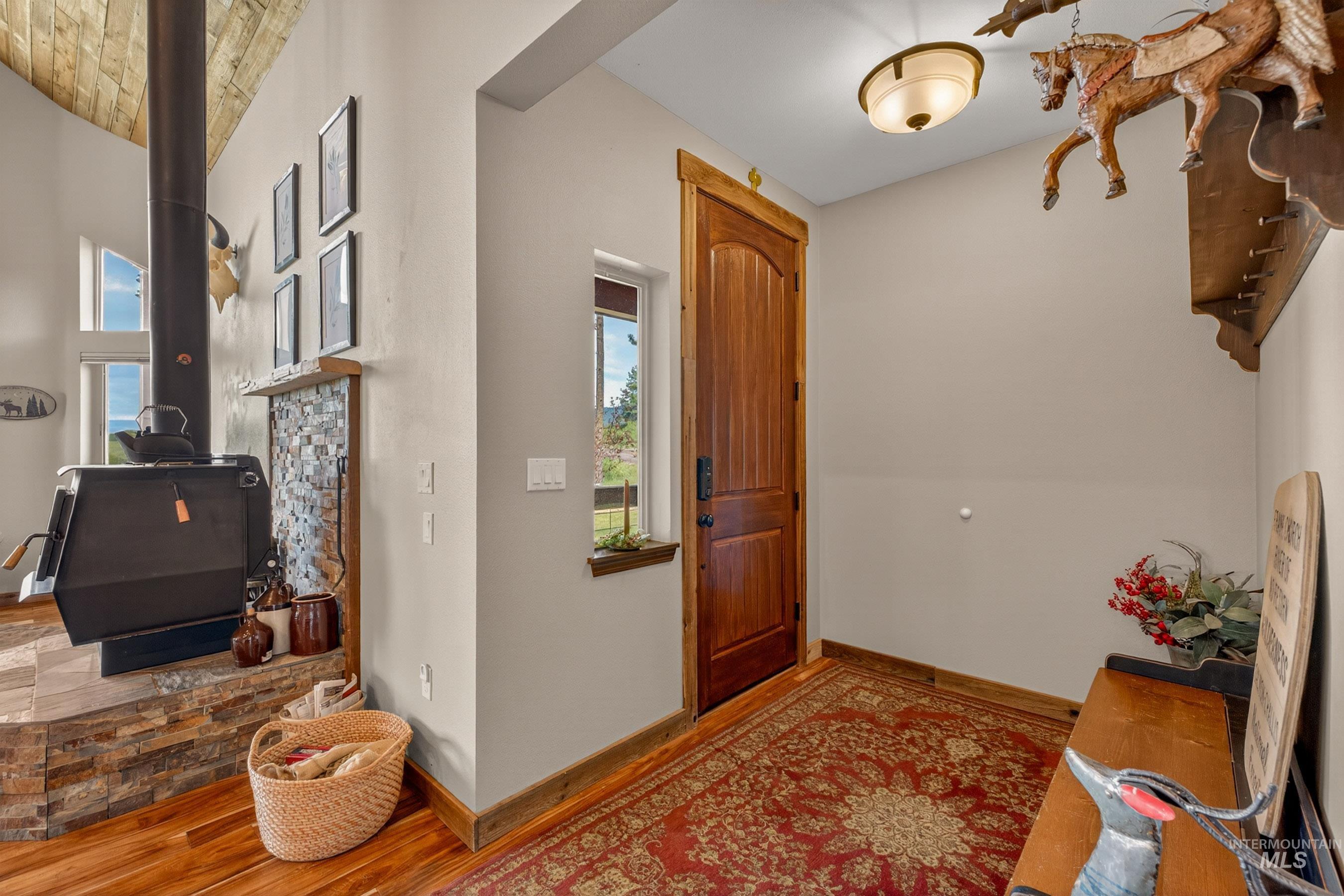 3202 Canyon Creek Way Property Photo 13