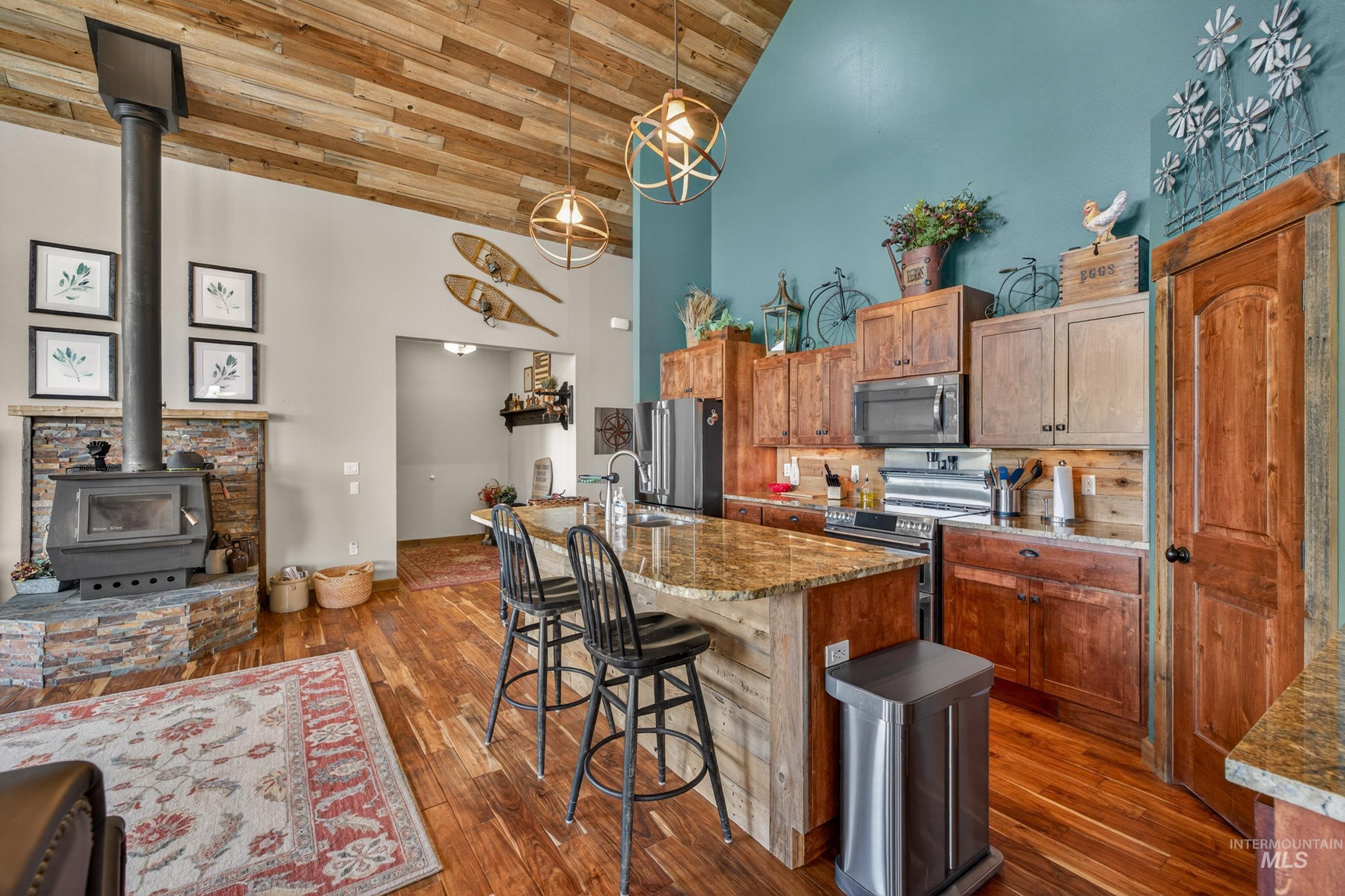 3202 Canyon Creek Way Property Photo 19