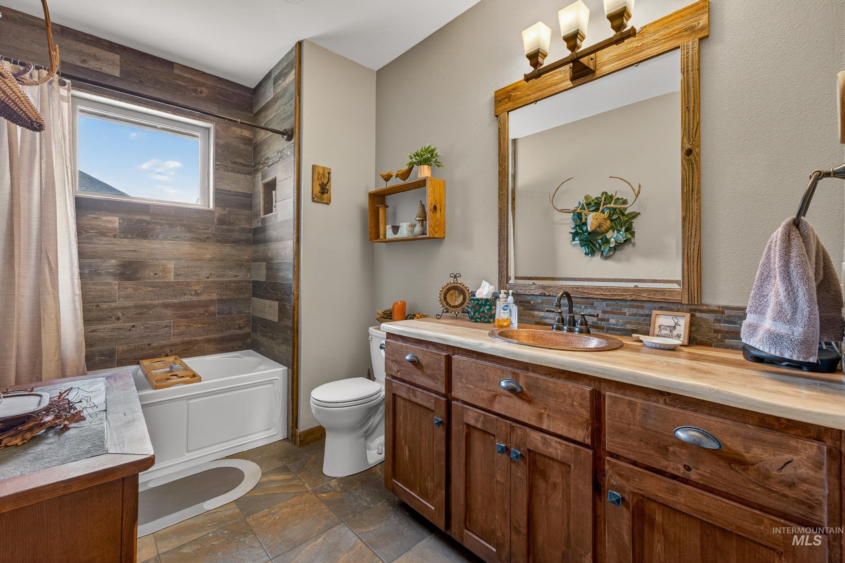 3202 Canyon Creek Way Property Photo 33