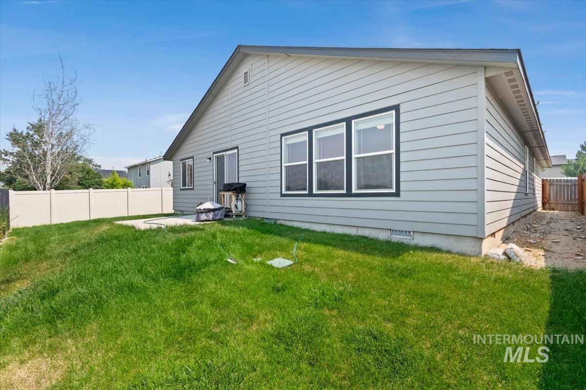 1746 E Deerhill Dr Property Photo 21