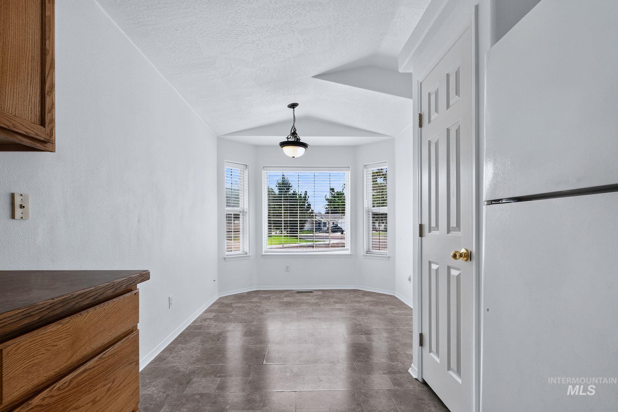 3308 Coachman Ct Property Photo 10