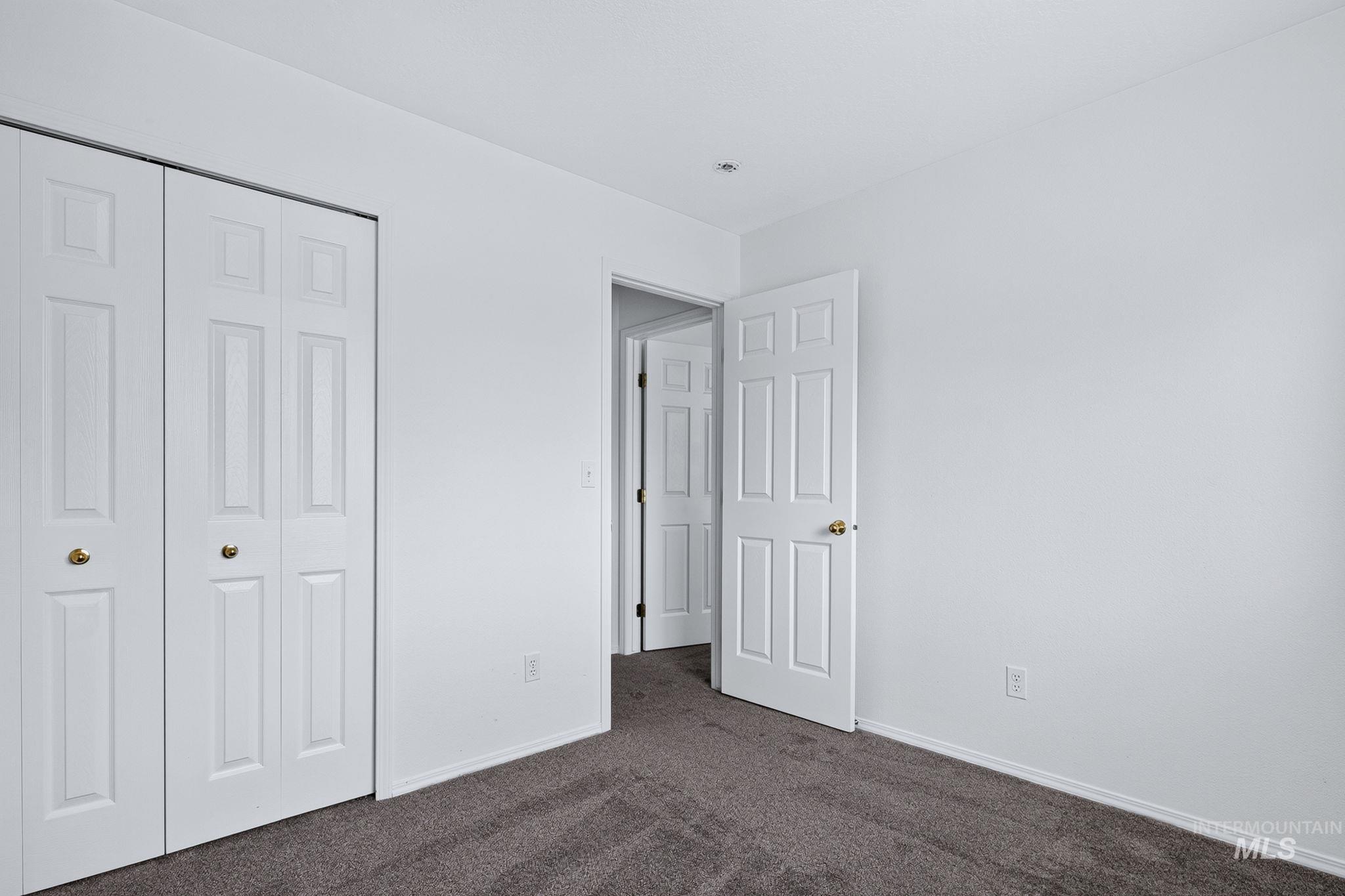 3308 Coachman Ct Property Photo 17