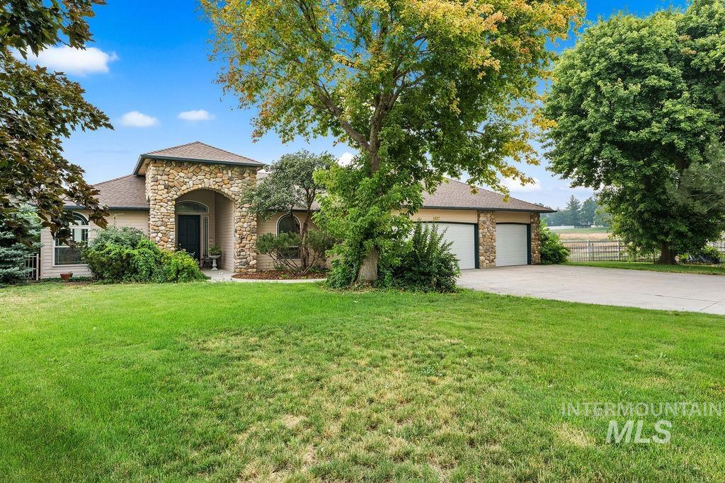 4482 W Vaquero Property Photo 38