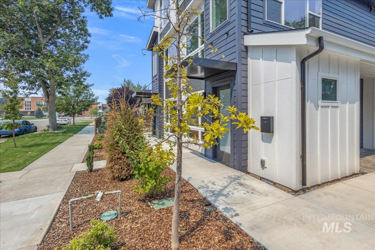 2810 W Bannock St Property Photo 46