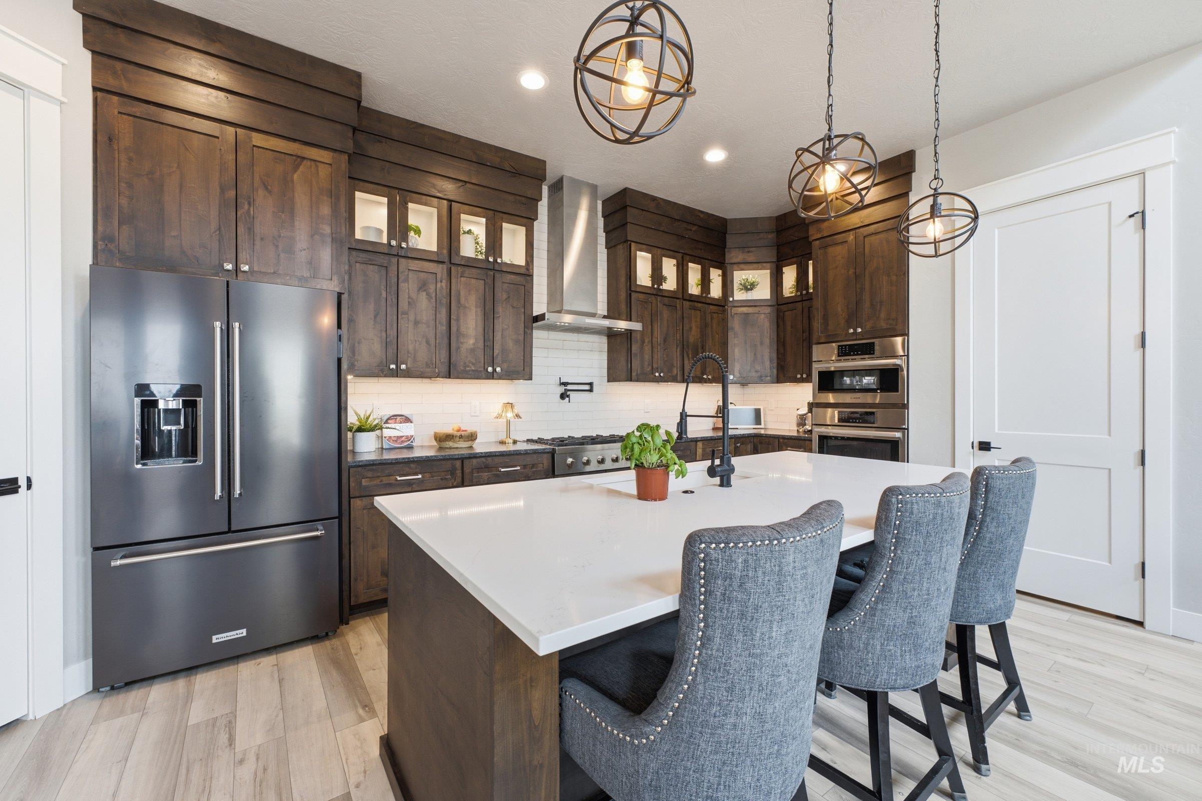 1315 N Big Star Place Property Photo 8