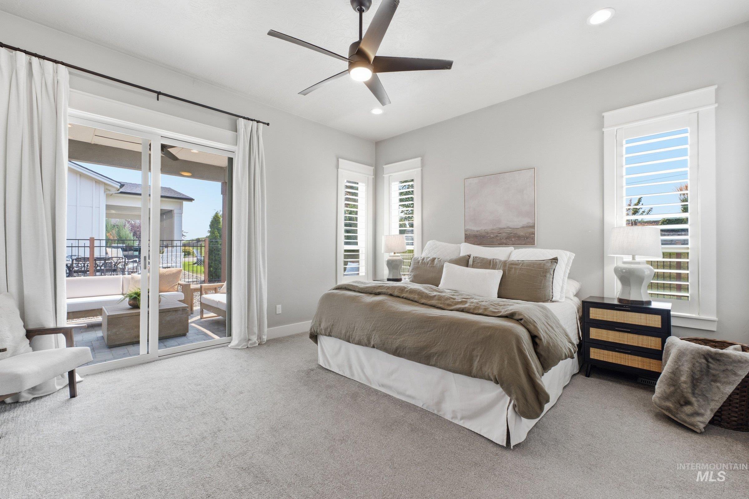 1315 N Big Star Place Property Photo 12