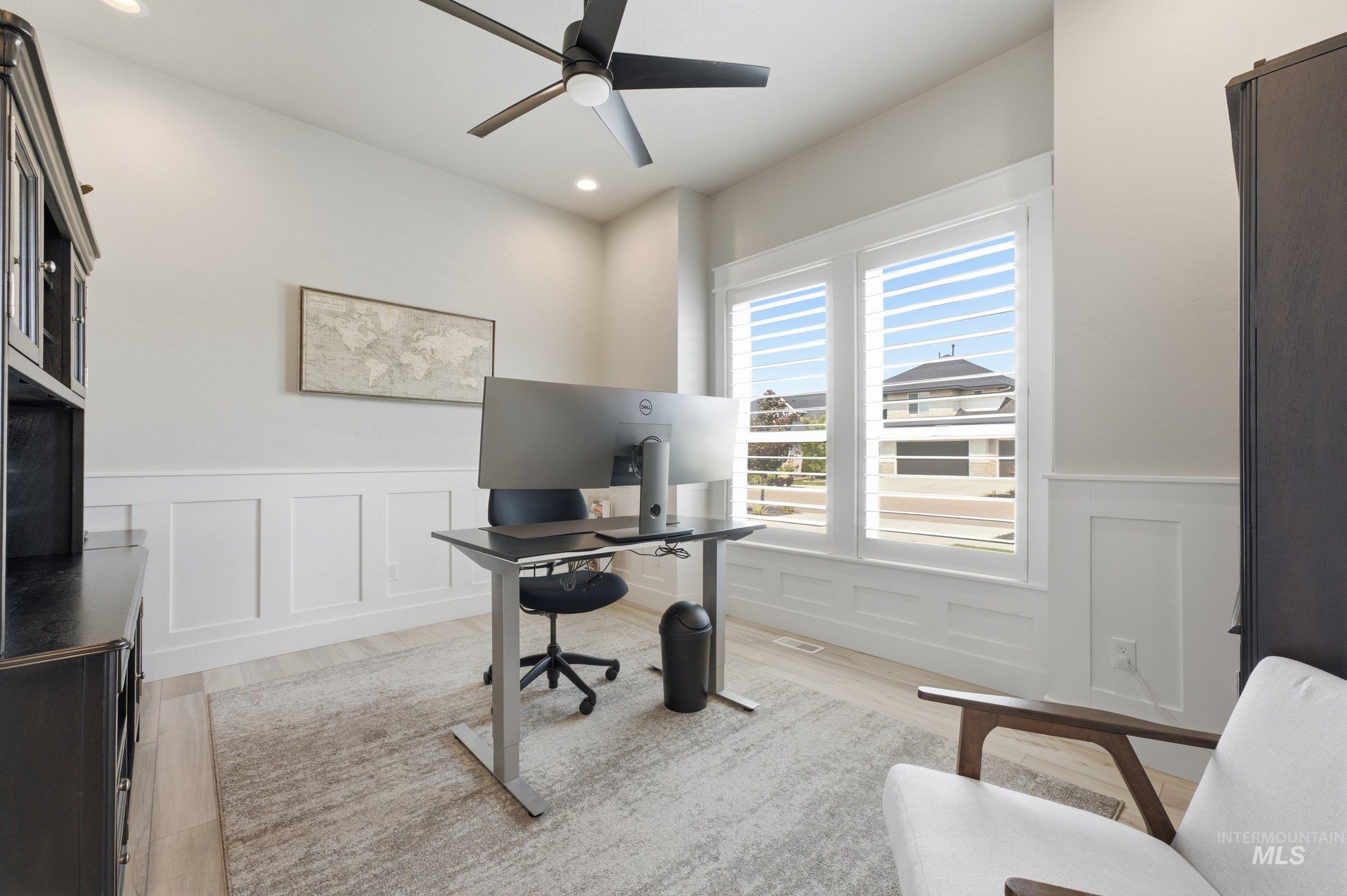 1315 N Big Star Place Property Photo 18