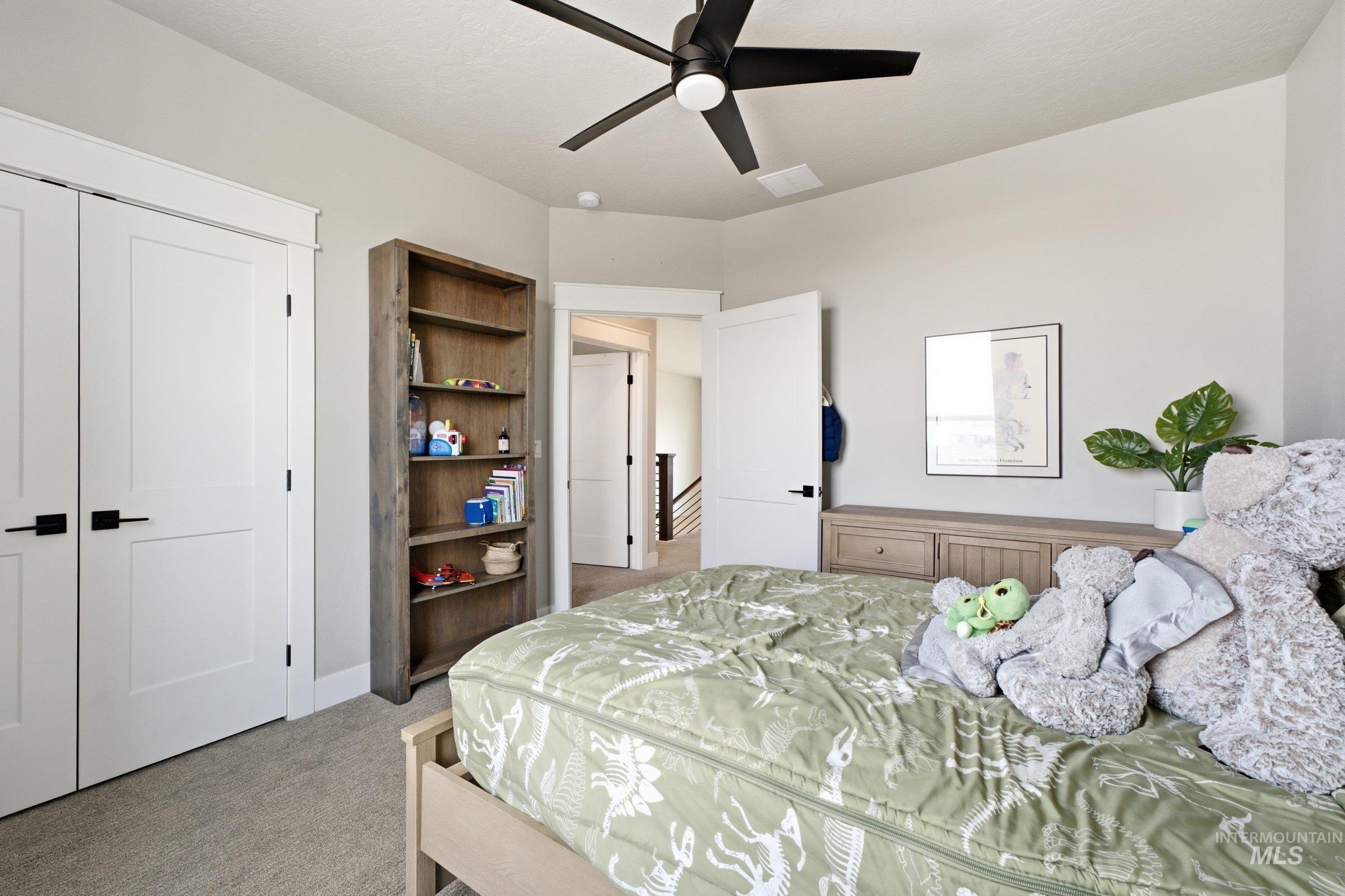 1315 N Big Star Place Property Photo 31