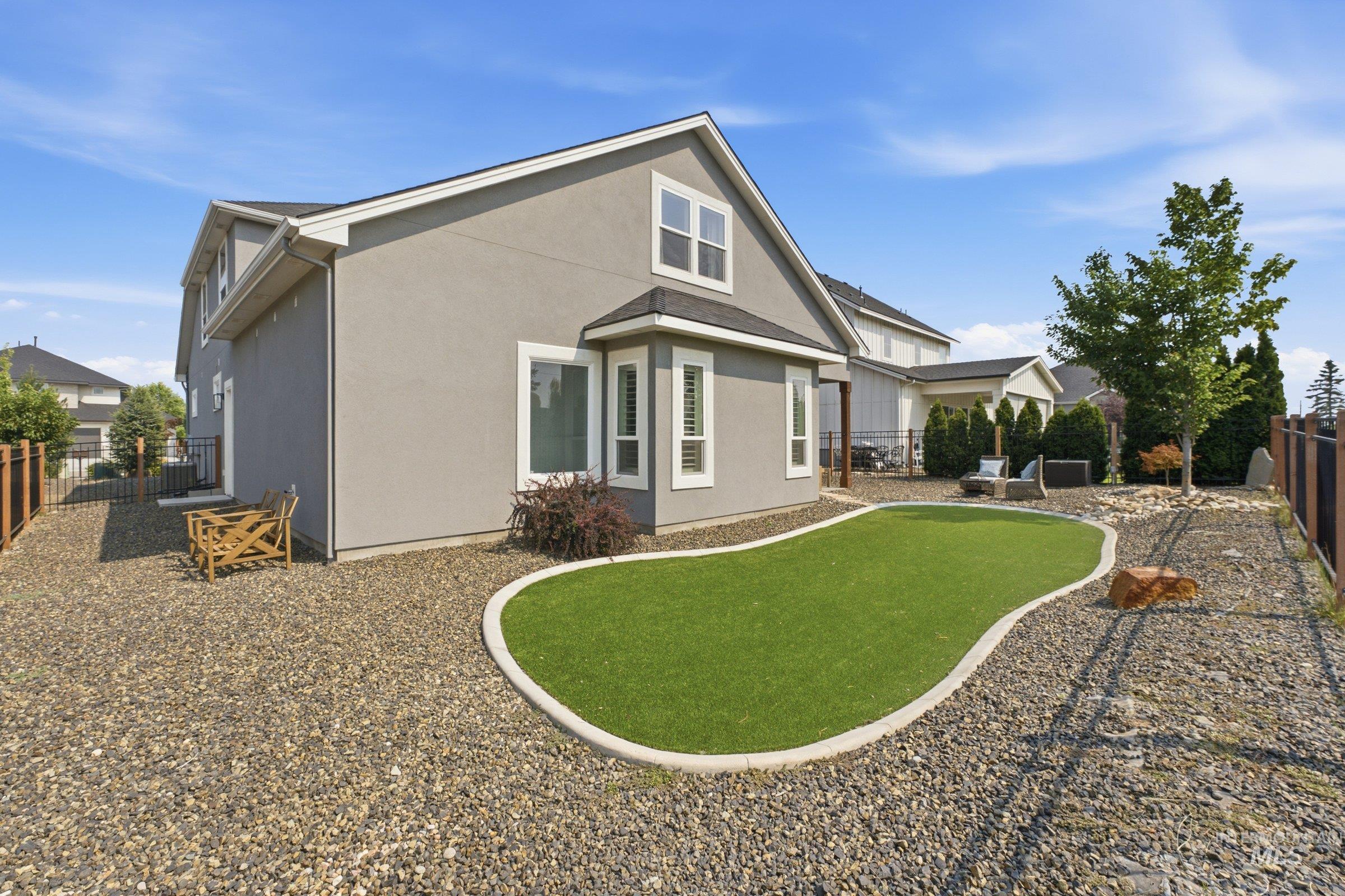 1315 N Big Star Place Property Photo 37