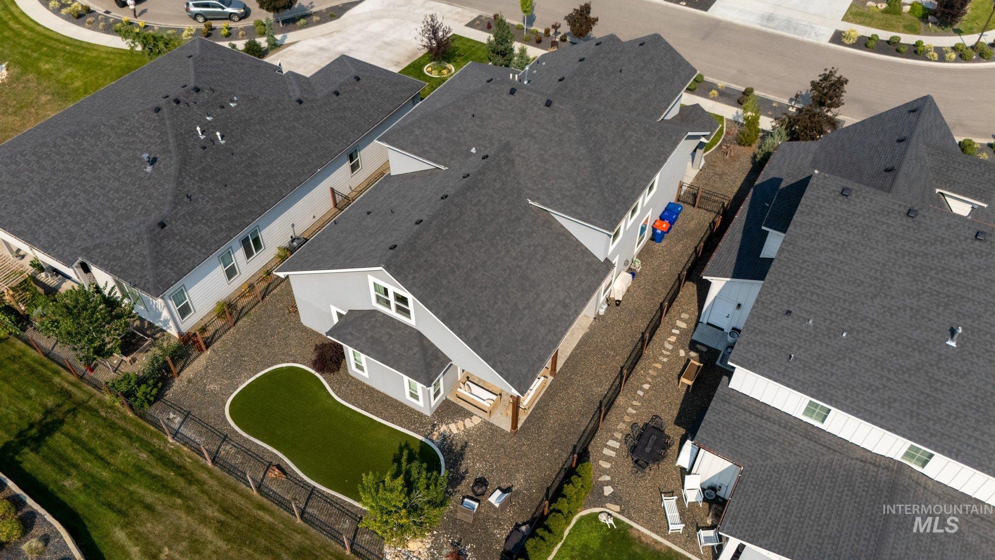 1315 N Big Star Place Property Photo 40
