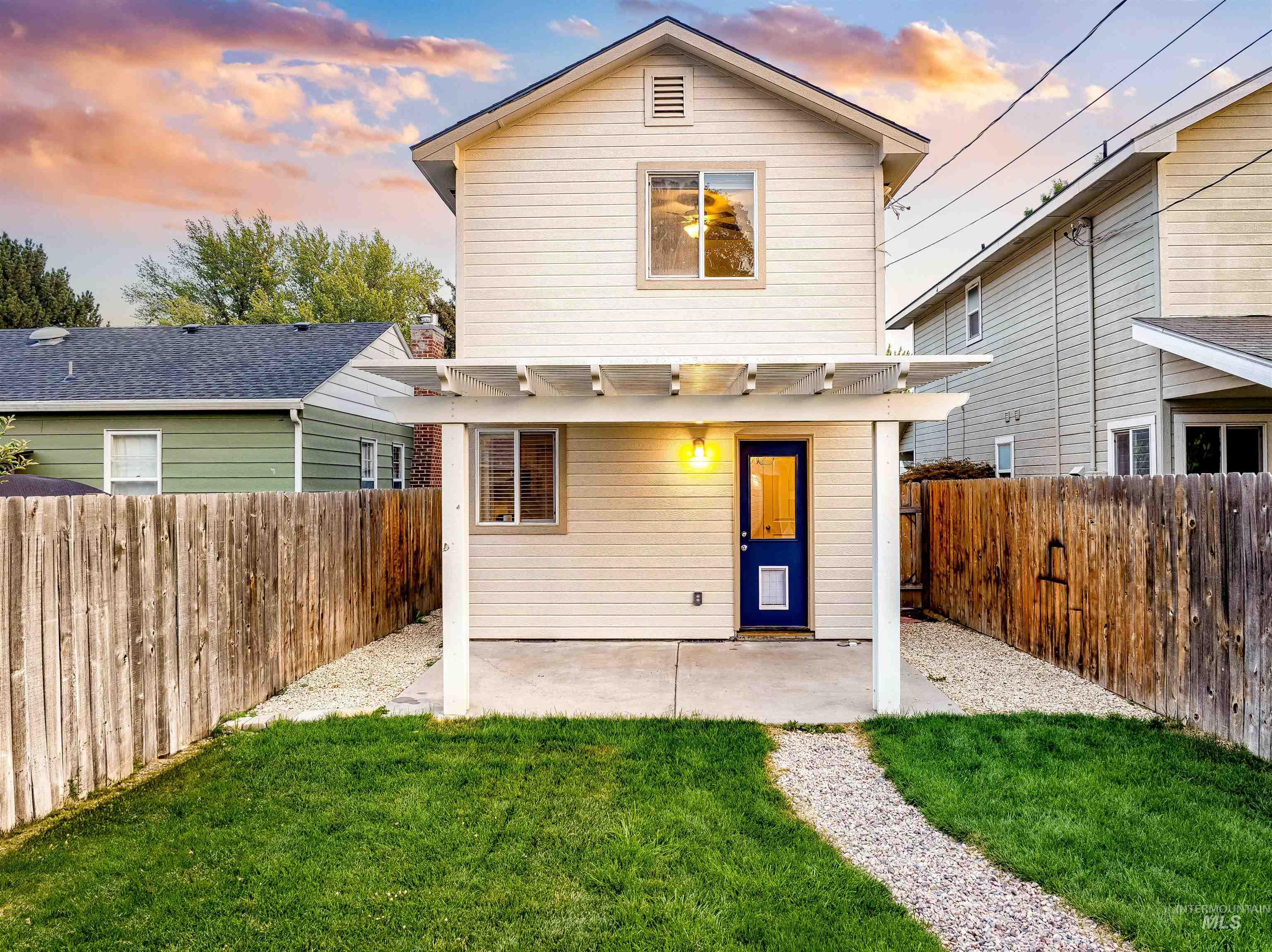 6416 W Butte Property Photo 10