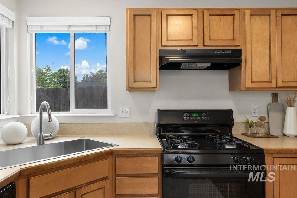 6416 W Butte Property Photo 36