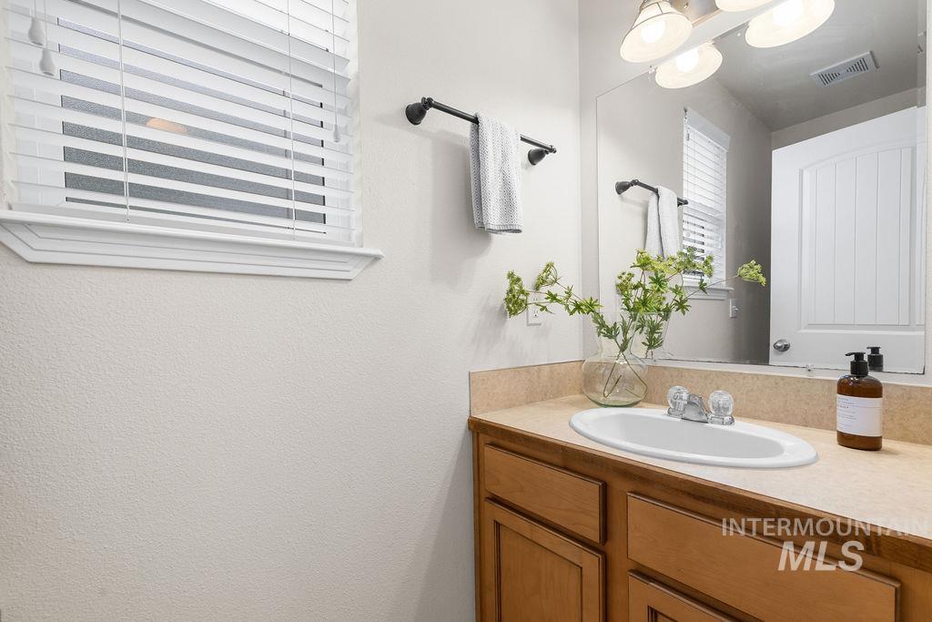 6416 W Butte Property Photo 45