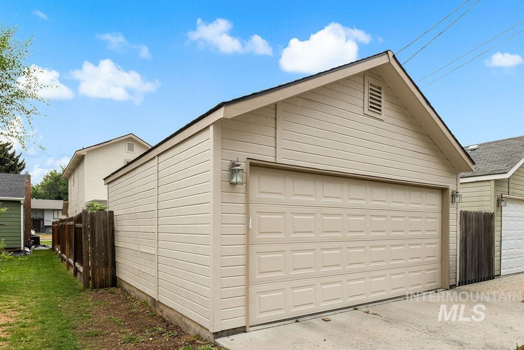 6416 W Butte Property Photo 48