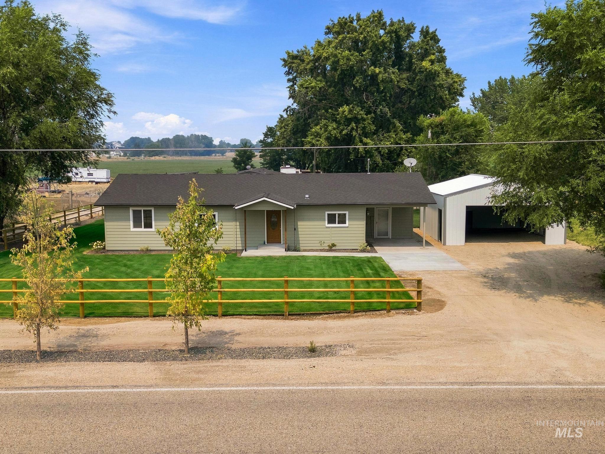 14666 Willis Rd Property Photo 8
