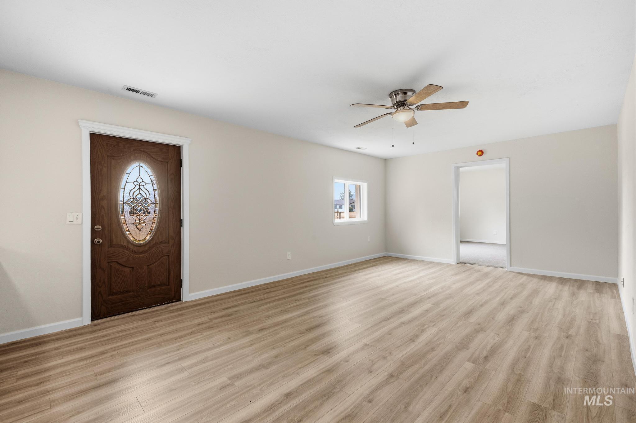 14666 Willis Rd Property Photo 12