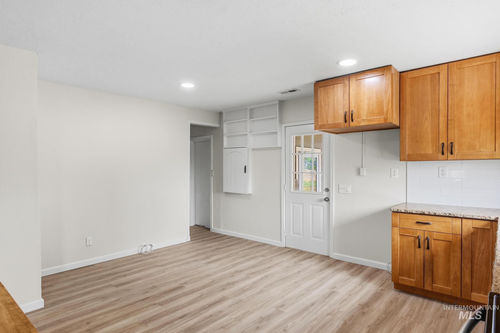 14666 Willis Rd Property Photo 20
