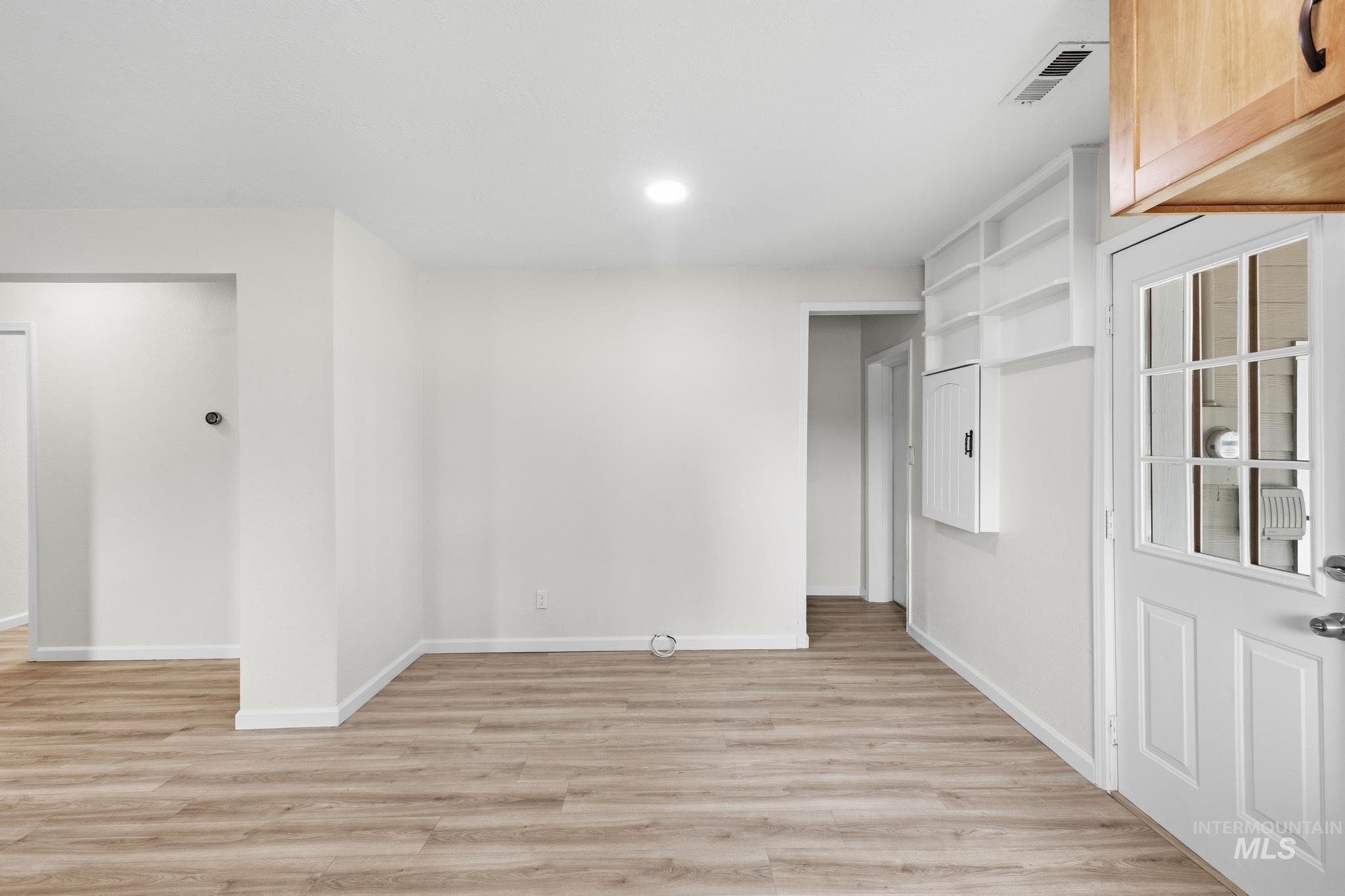 14666 Willis Rd Property Photo 21