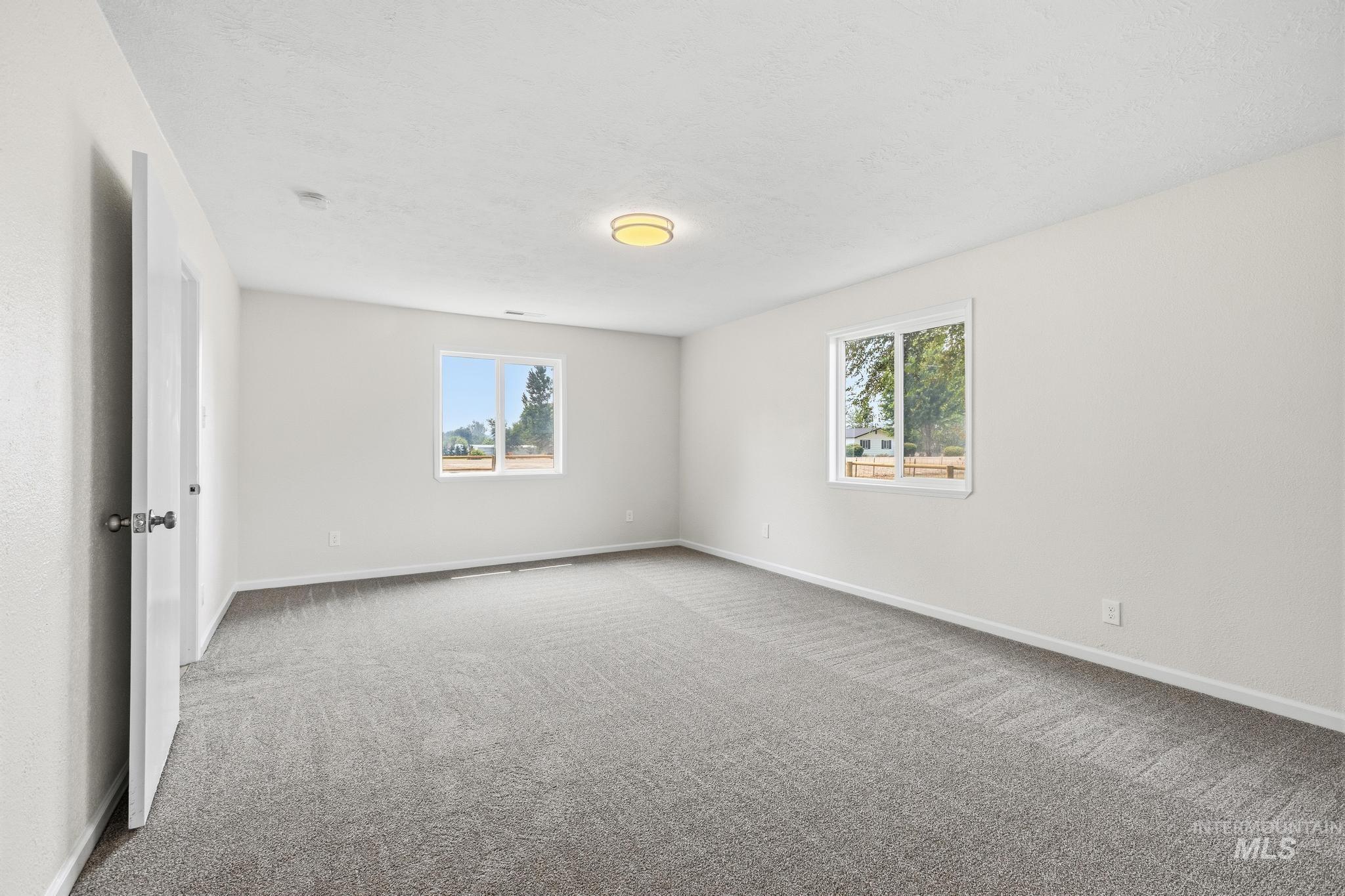 14666 Willis Rd Property Photo 22