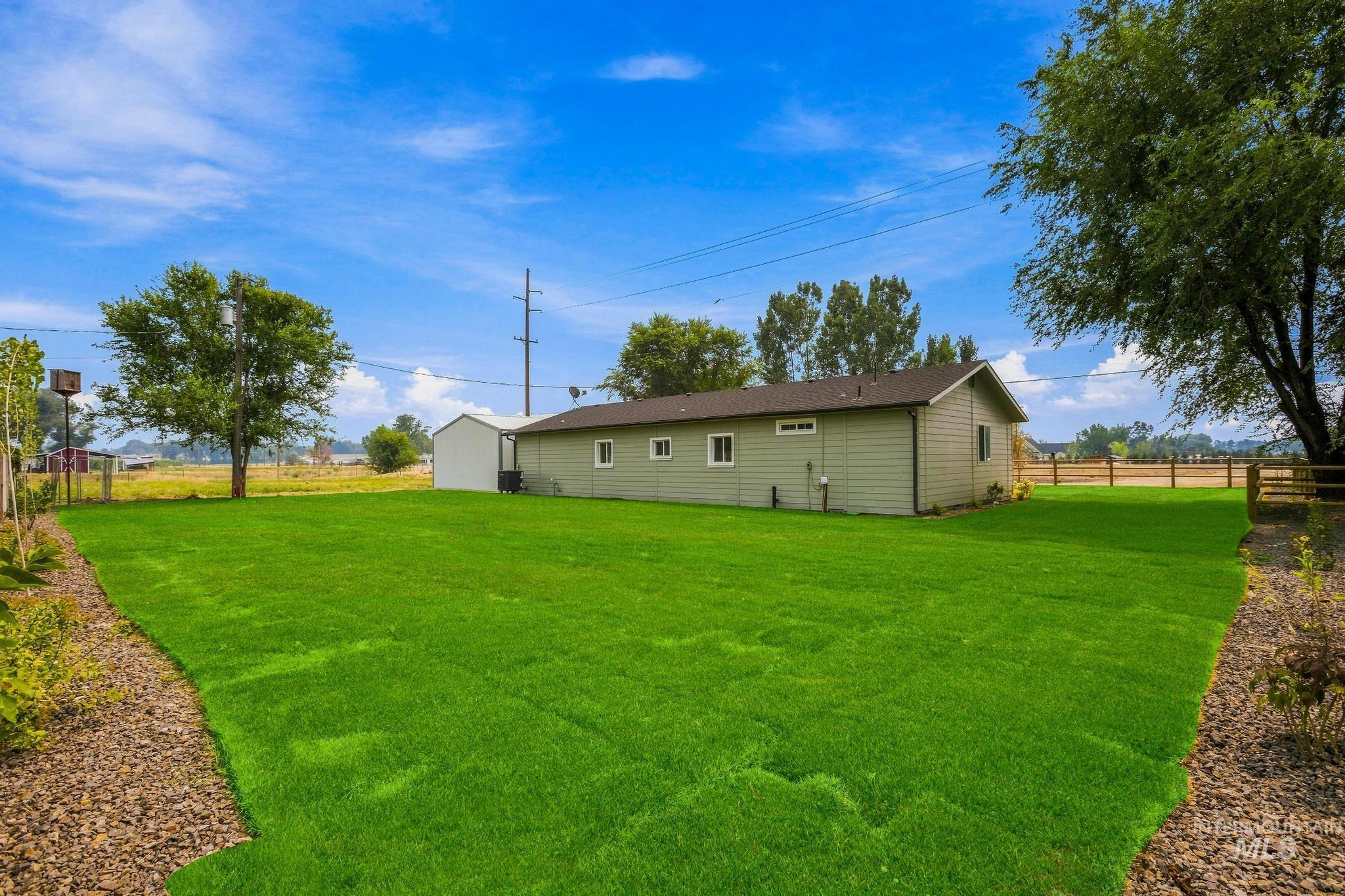 14666 Willis Rd Property Photo 36