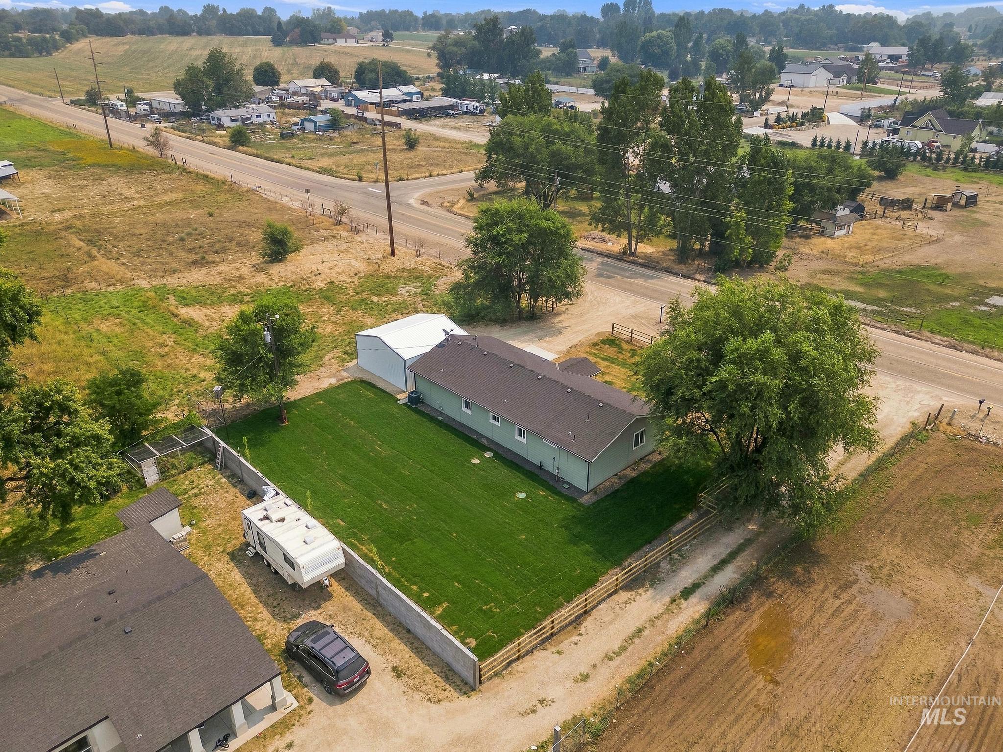 14666 Willis Rd Property Photo 38